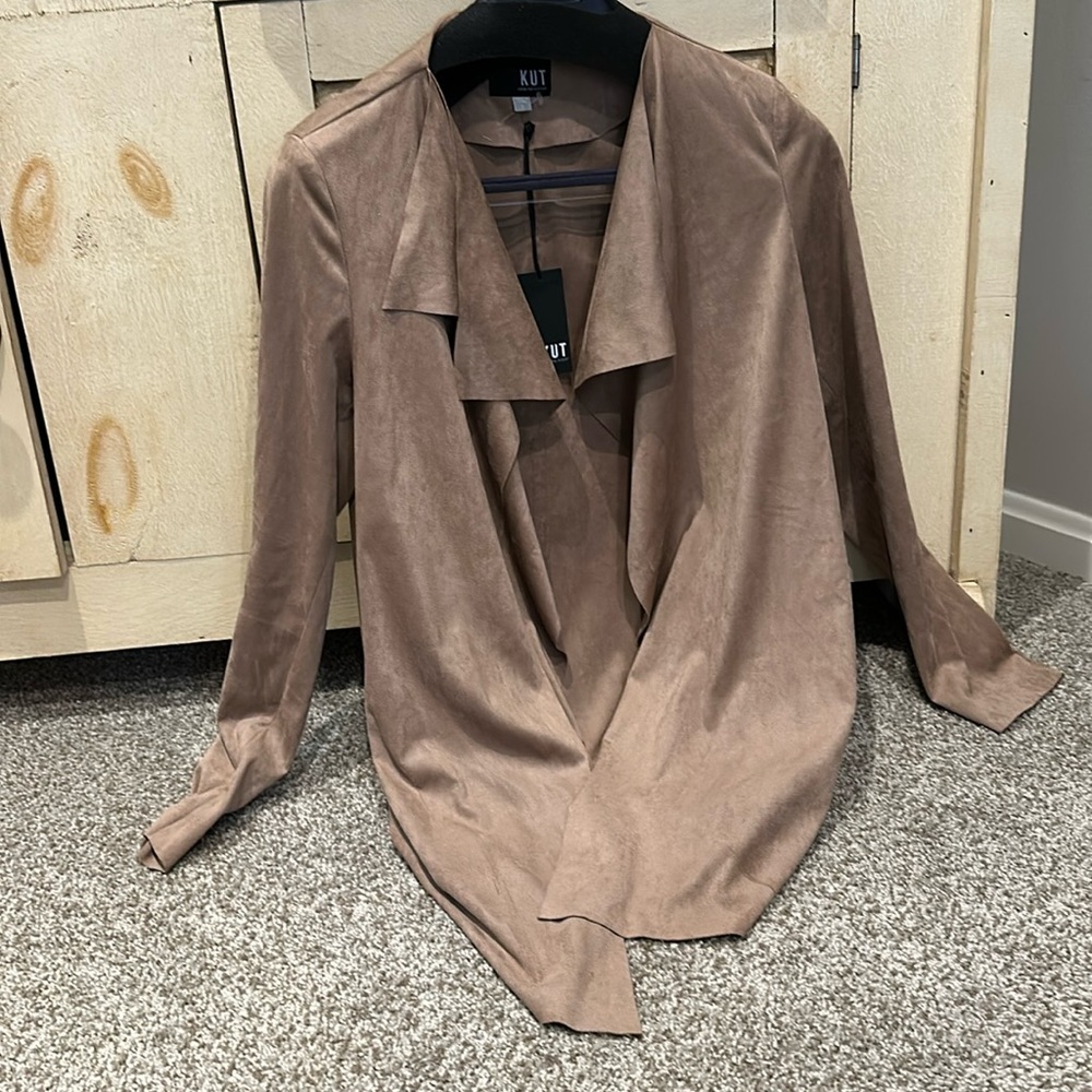 Brand: KUT from the kloth. Size: Large